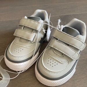 Kids Shoes Grey